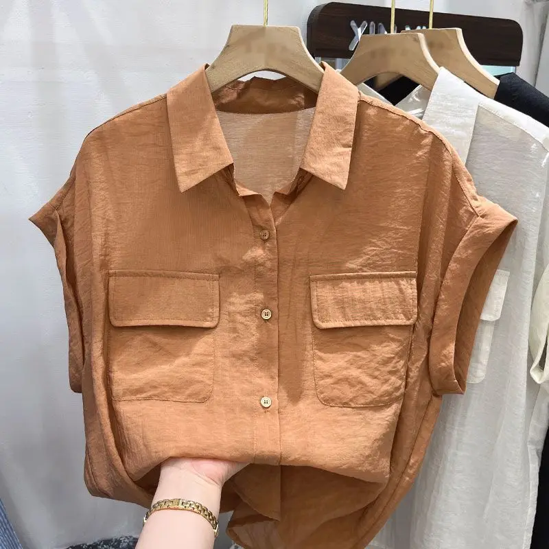 Casual Ne Svel irt Women Summer Design Hong Kong Sle Loose Faion Texture Small Top Polyester Fiber
Casual Ne Svel irt Women Summer Design Hong Kong Sle Loose Faion Texture Small Top Polyester Fiber