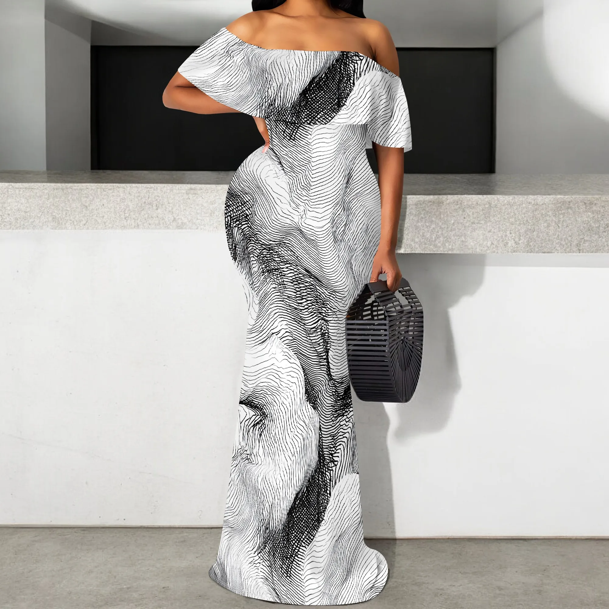 Women's Off Shoulder Maxi Dress Abstract Wavy Lines Print Black White Bodycon Formal Evening Party Gown S-3XL
Women's Off Shoulder Maxi Dress Abstract Wavy Lines Print Black White Bodycon Formal Evening Party Gown S-3XL