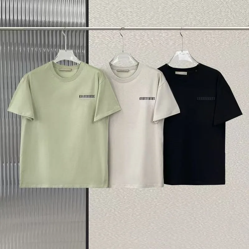 Luxury Men's Round Neck Short Sleeved Classic Design Chest Double Row Flocking Letter LOGOT-shirt Fashion Couple Loose Top TEES
Luxury Men's Round Neck Short Sleeved Classic Design Chest Double Row Flocking Letter LOGOT-shirt Fashion Couple Loose Top TEES