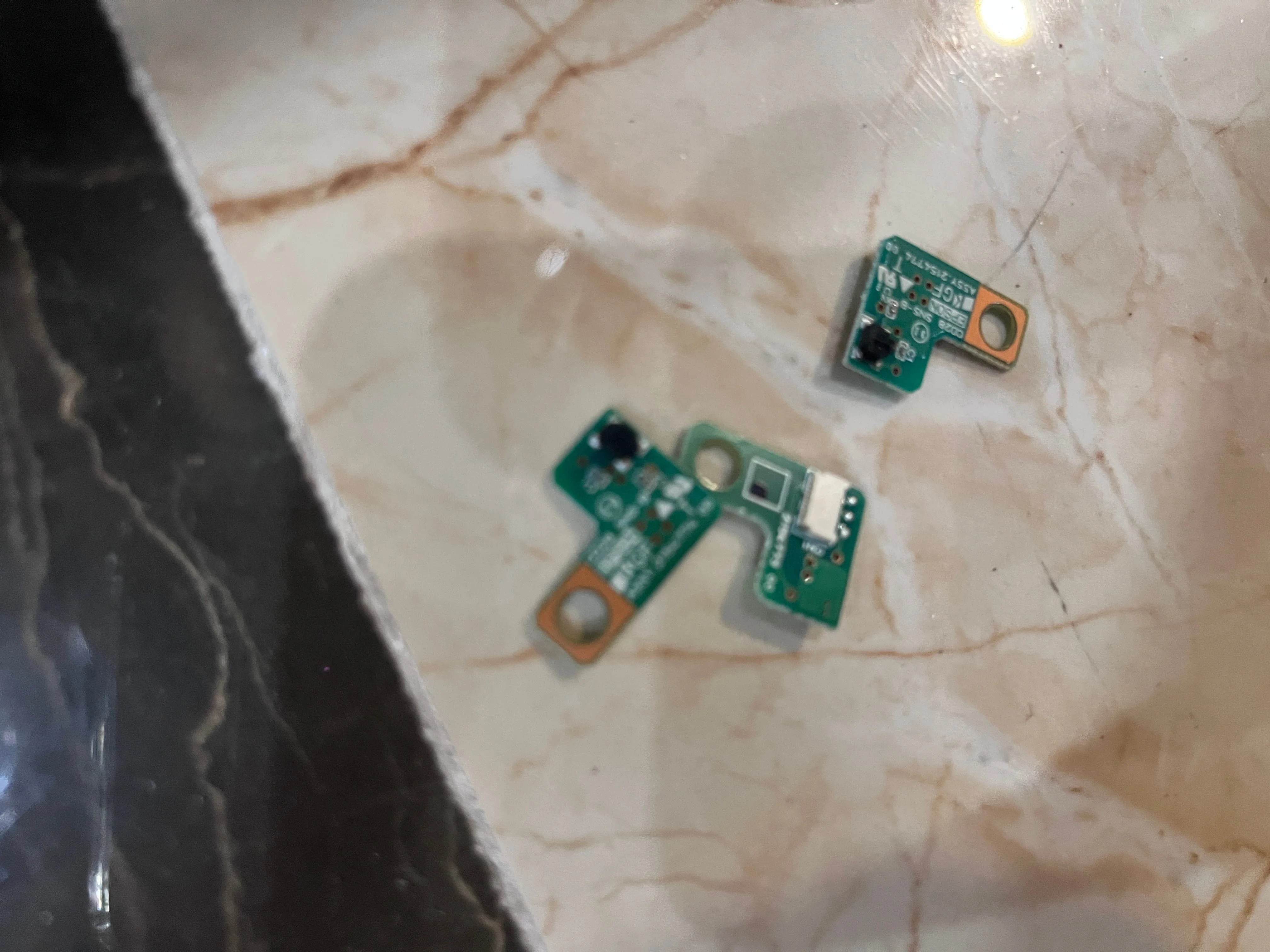 1PC 2203202 2154774 Original New Encorder Board Assy Sensor for Epson L18050 L18051 L18058 L8050 L8051 L8058 L8180 L8188 L8160
1PC 2203202 2154774 Original New Encorder Board Assy Sensor for Epson L18050 L18051 L18058 L8050 L8051 L8058 L8180 L8188 L8160