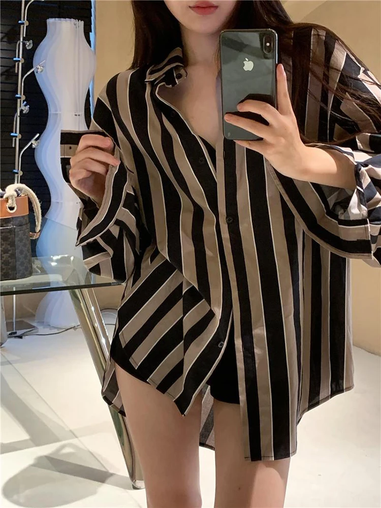 Zoki Women Vintage Harajuku Oversize Striped Shirt Korean Design Long Sleeve Loose Long Blouse Retro Turn Down Collar Female Top
Zoki Women Vintage Harajuku Oversize Striped Shirt Korean Design Long Sleeve Loose Long Blouse Retro Turn Down Collar Female Top