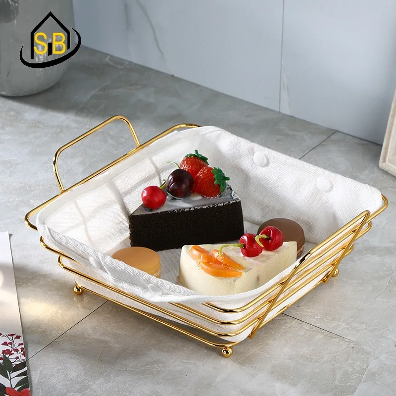 Hot-selling square wrought iron bread basket fruit storage basket handle hollow desktop storage home storage basket
Hot-selling square wrought iron bread basket fruit storage basket handle hollow desktop storage home storage basket