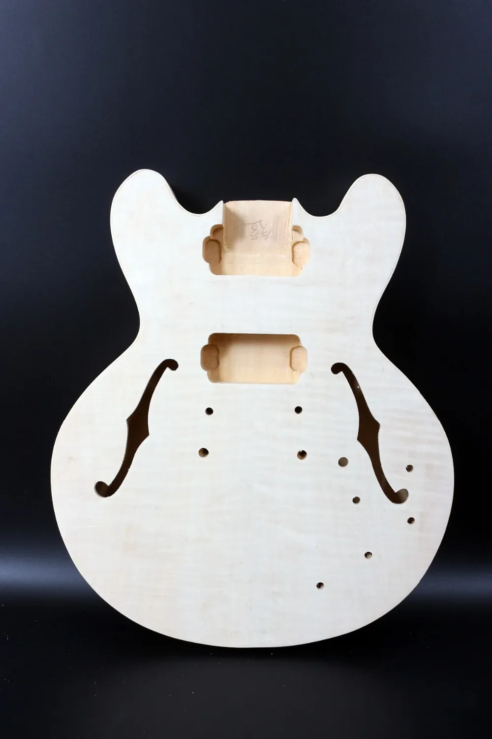 High Quality Guitar Body Tele Style Mahogany Maple wood Unfinished Electric Guitar replacement
High Quality Guitar Body Tele Style Mahogany Maple wood Unfinished Electric Guitar replacement