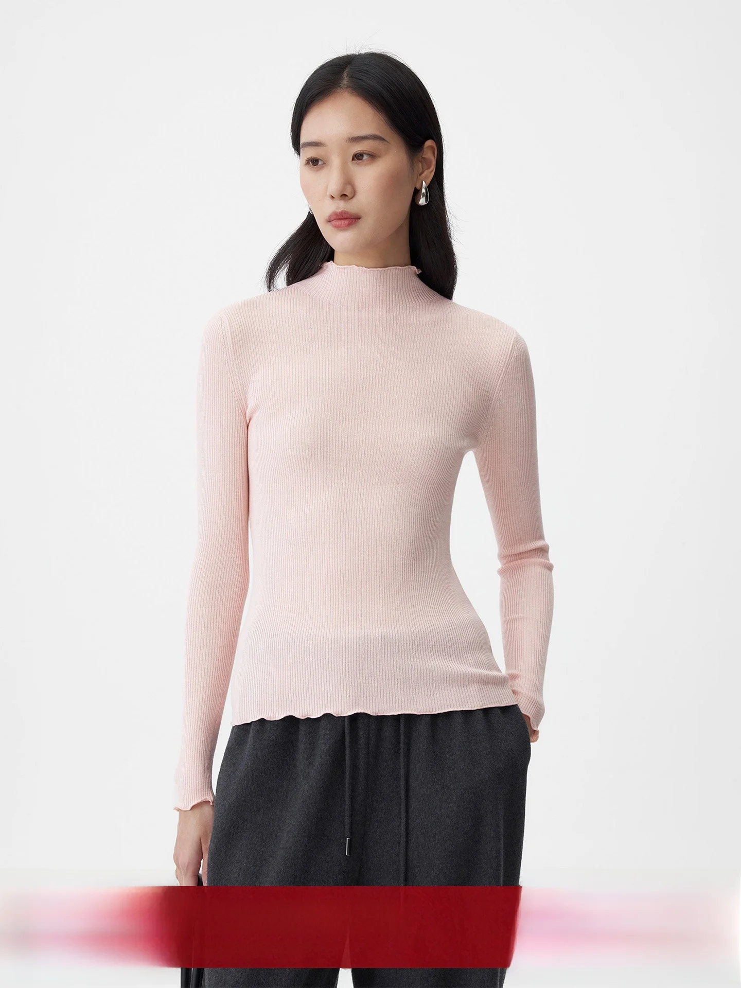 Comfortable Silk Knitted Base Layer Top with Wood Grain Collar for Women Spring Season Commute Style Soft Fit Long Sleeve
Comfortable Silk Knitted Base Layer Top with Wood Grain Collar for Women Spring Season Commute Style Soft Fit Long Sleeve