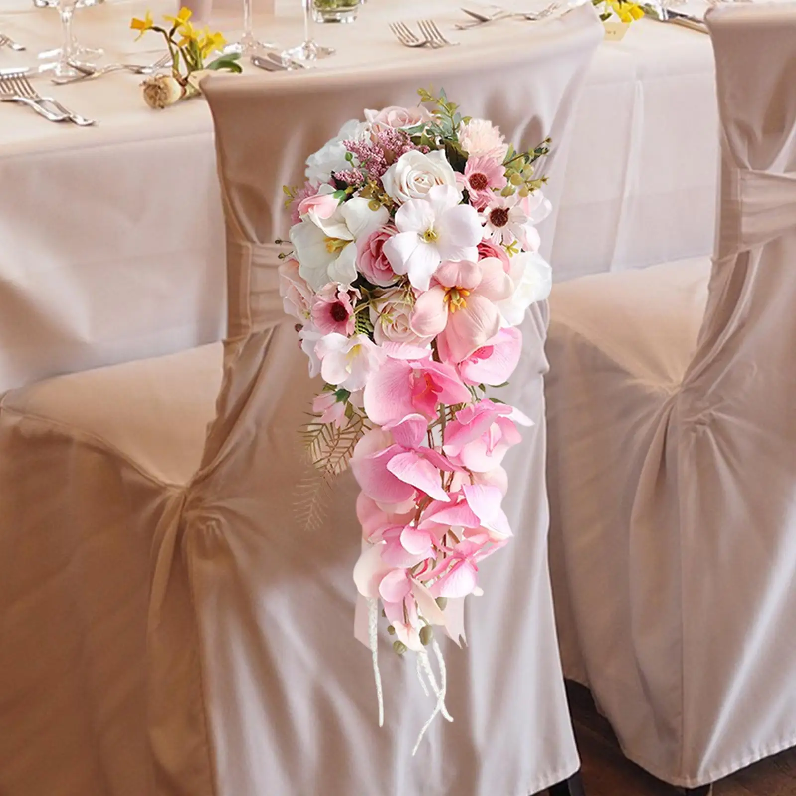 Wedding Bouquet Waterfall Bridal Bouquet for Party Ceremony Celebrations
Wedding Bouquet Waterfall Bridal Bouquet for Party Ceremony Celebrations