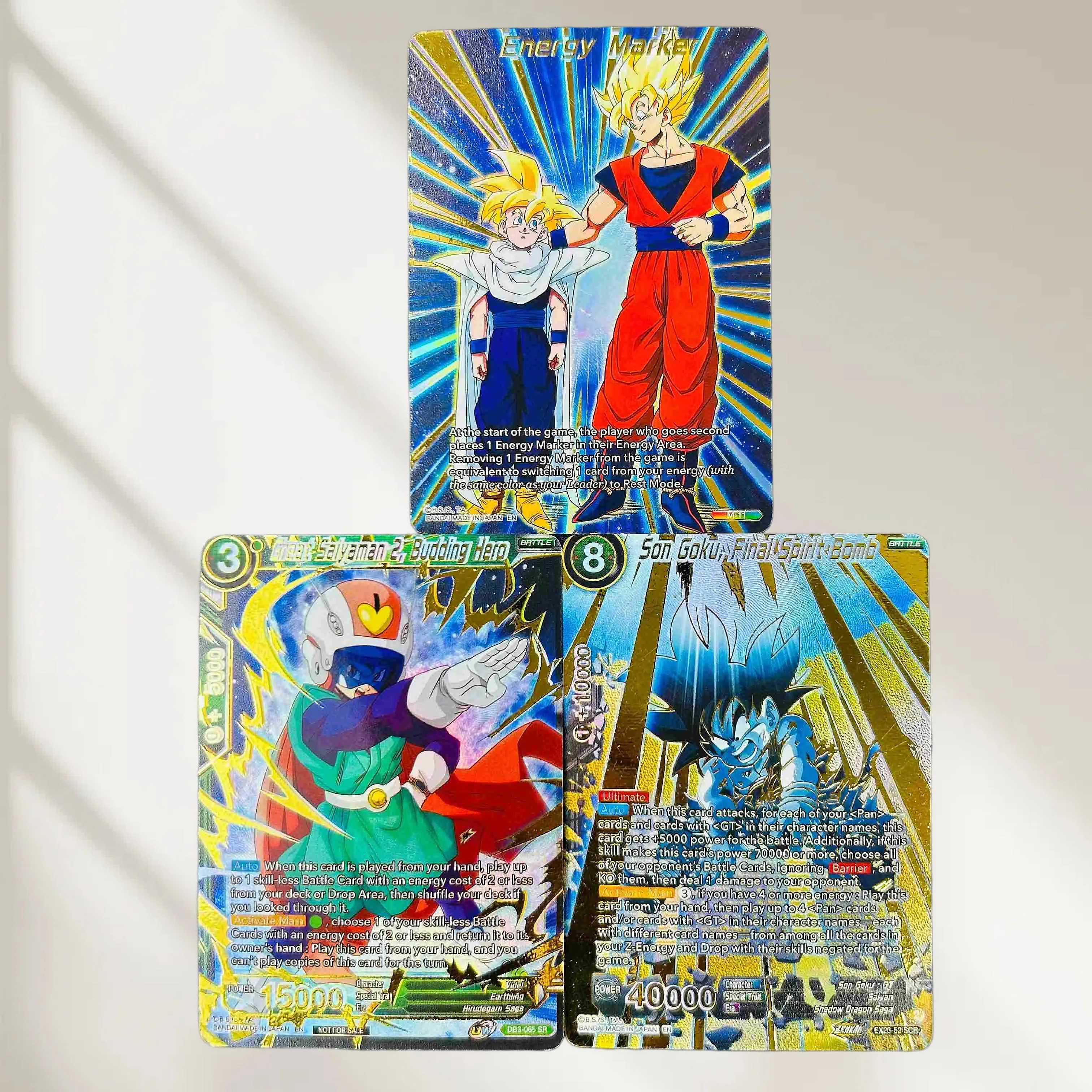 DIY 3Pcs Dragon Ball Cards Goku Trunks Videl Gold Foil Texture Flash Cards Classic Anime Collectible TCG
DIY 3Pcs Dragon Ball Cards Goku Trunks Videl Gold Foil Texture Flash Cards Classic Anime Collectible TCG