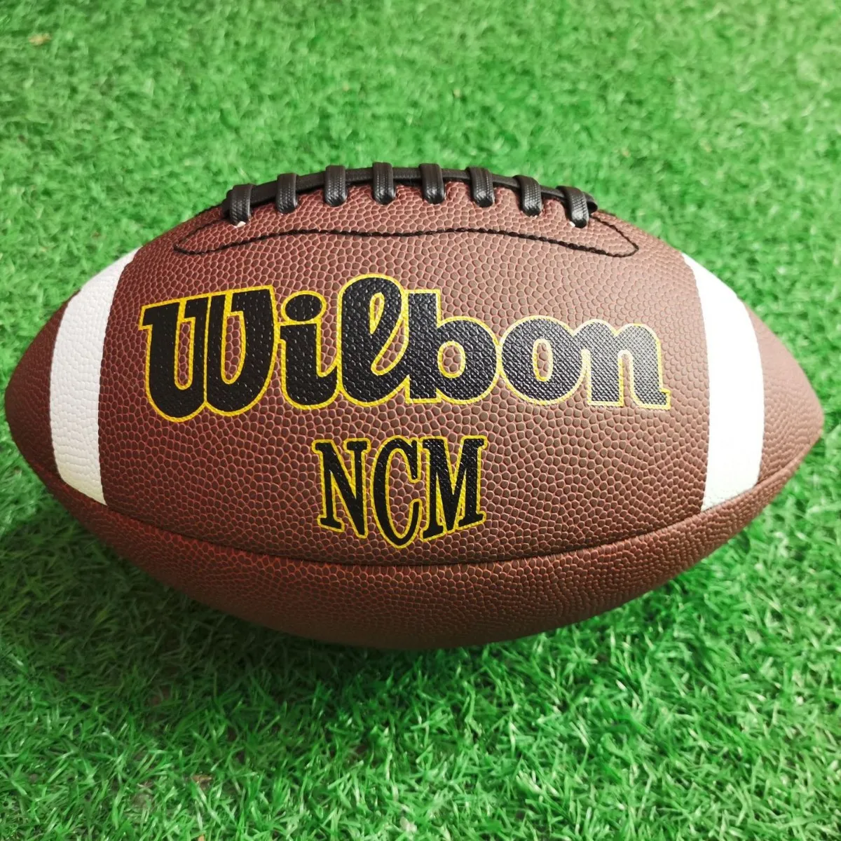 American 3,6,and 9 Football PU Hand Sewn Balls Are Non Slip and Wear-resistant,suitable for Children,teenagers,and Adults To Use
American 3,6,and 9 Football PU Hand Sewn Balls Are Non Slip and Wear-resistant,suitable for Children,teenagers,and Adults To Use