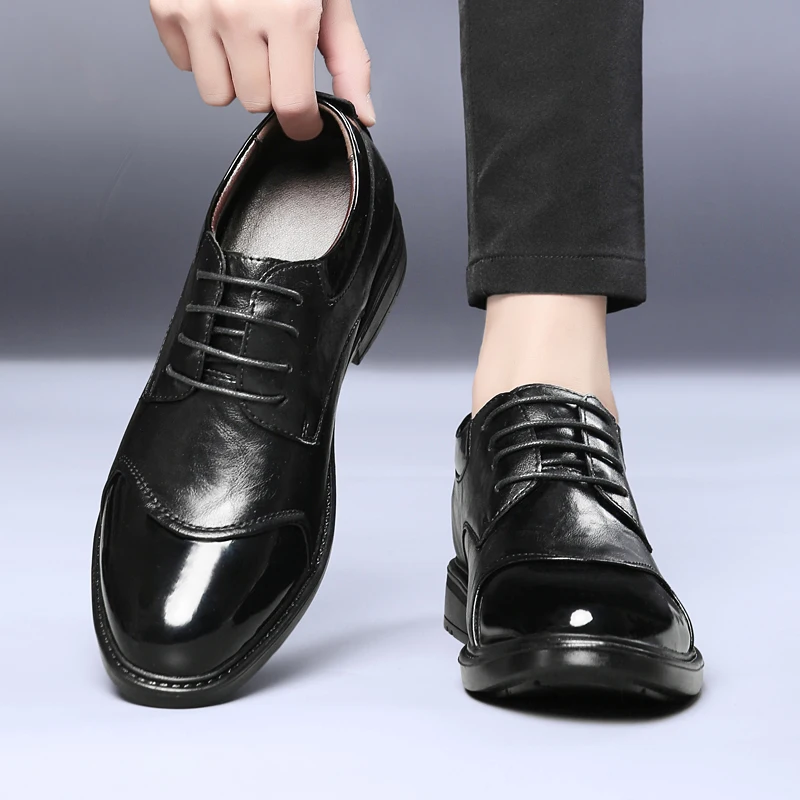 2026 Spring New Men's Oxford Shoes High Quality Men Top Layer Cowhide Comfortable Lace Up Business Banquet Casual Leather Shoes
2026 Spring New Men's Oxford Shoes High Quality Men Top Layer Cowhide Comfortable Lace Up Business Banquet Casual Leather Shoes