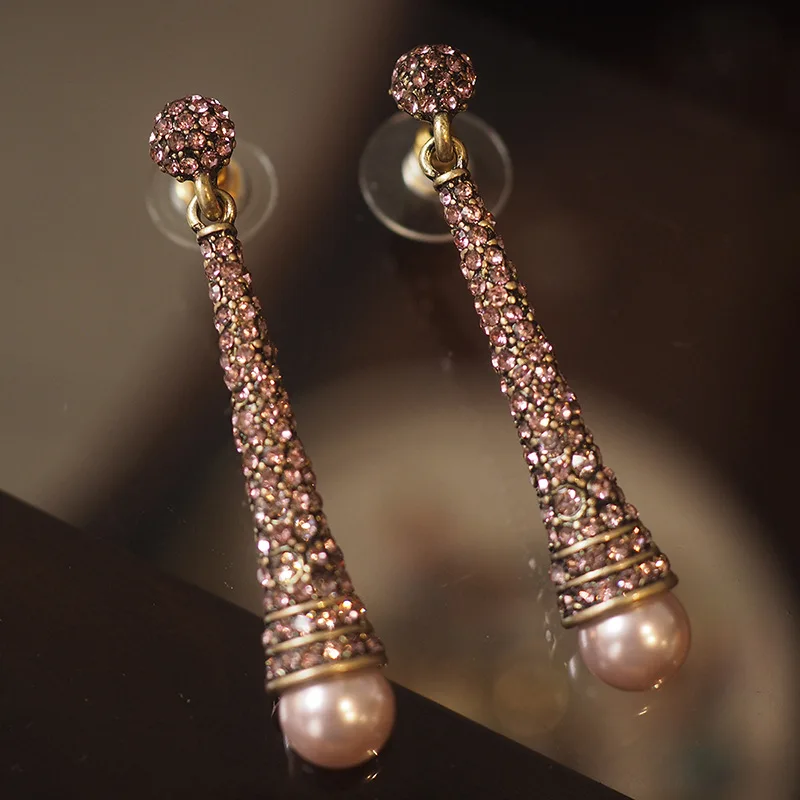 Vintage Full Crystal Long Bar Pearl Earrings For Women Jewelry Runway Party T Show Fancy Trendy Boho INS Japan Korea
Vintage Full Crystal Long Bar Pearl Earrings For Women Jewelry Runway Party T Show Fancy Trendy Boho INS Japan Korea