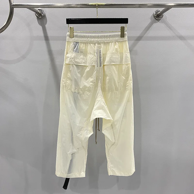 Pants For Unisex 2024 New Summer Nylon Comfortable Inserted Pockets Loose Fit Cropped Casual Style Designer Brand
Pants For Unisex 2024 New Summer Nylon Comfortable Inserted Pockets Loose Fit Cropped Casual Style Designer Brand