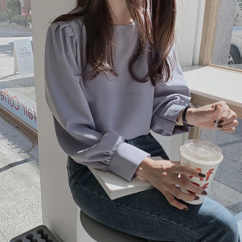 Retro Style Casual Shirt Blouse Spring Autumn Fashion Puff Sleeve Top Slight Stretch Fabric Solid Color Pattern
Retro Style Casual Shirt Blouse Spring Autumn Fashion Puff Sleeve Top Slight Stretch Fabric Solid Color Pattern