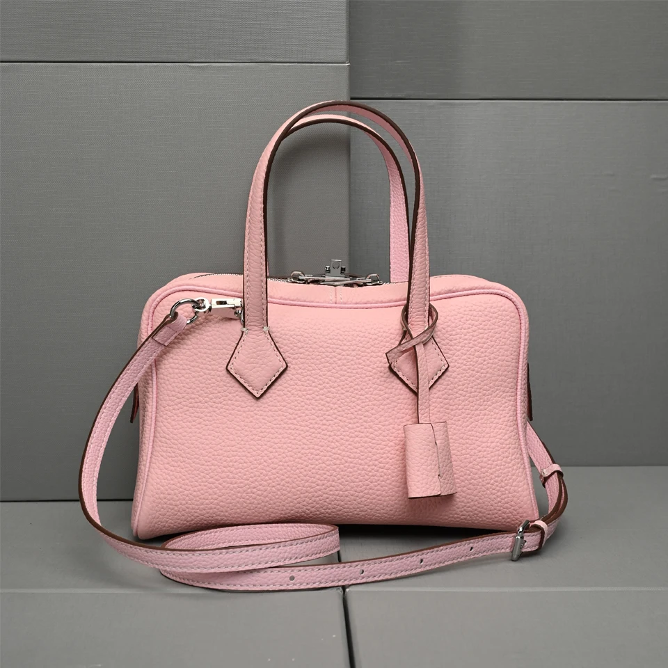 Genuine Leather Handbag 25cm Small size Bowling Women's Bag Top Layer Cowhide Pillow Bag Shoulder Bag Crossbody Bag Small
Genuine Leather Handbag 25cm Small size Bowling Women's Bag Top Layer Cowhide Pillow Bag Shoulder Bag Crossbody Bag Small