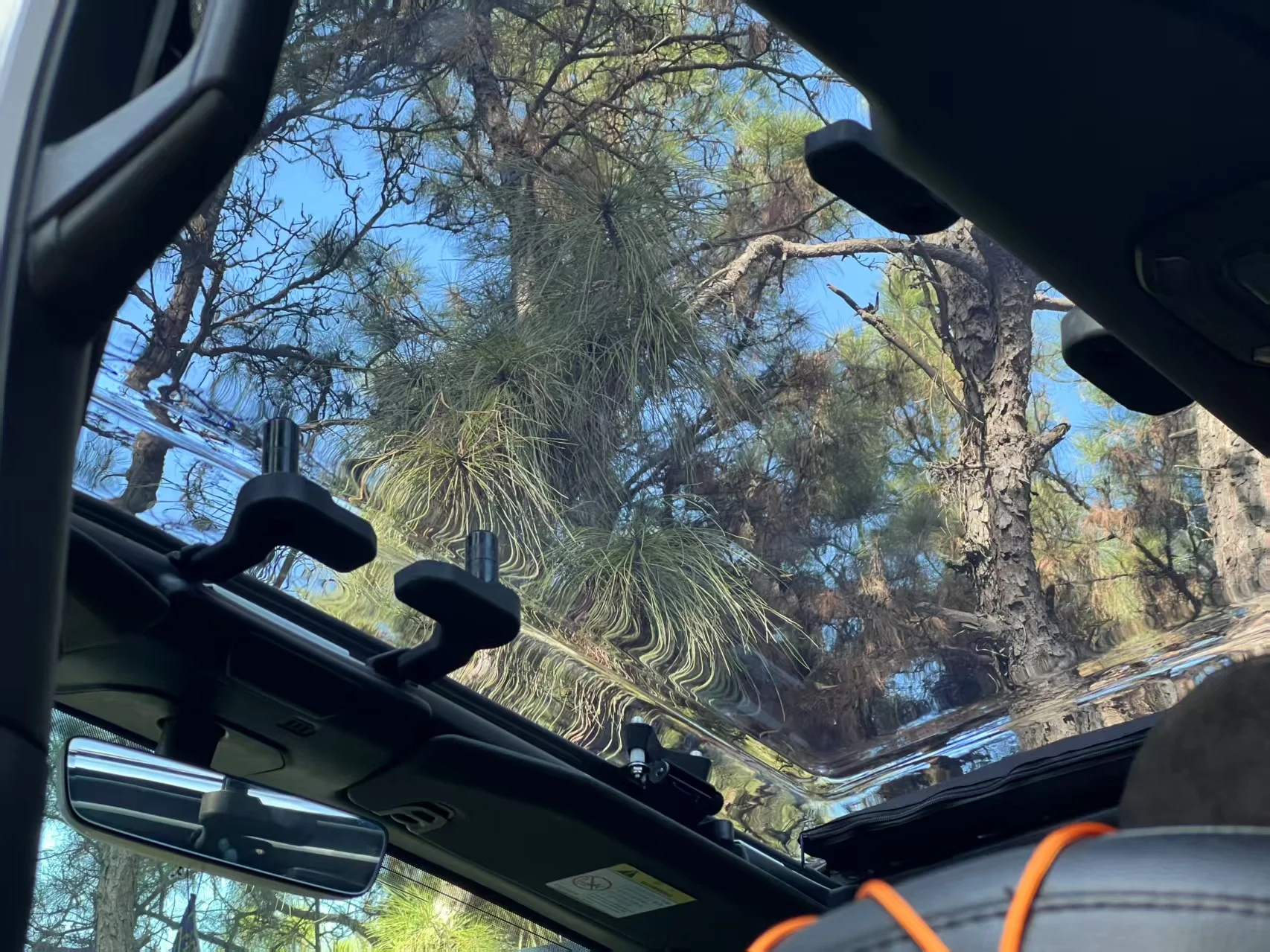 Прозрачный потолок черный дымчатый для Jeep Wrangler JL 2018-2024, JT2020+ защита от ультрафиолета J9060
Прозрачный потолок черный дымчатый для Jeep Wrangler JL 2018-2024, JT2020+ защита от ультрафиолета J9060