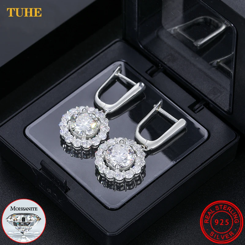 D Color Moissanite Huggie Hoop Earring for Women 100% 925 Sterling Sliver Earrings Dainty Wedding Engagement Fine Jewelry Gifts
D Color Moissanite Huggie Hoop Earring for Women 100% 925 Sterling Sliver Earrings Dainty Wedding Engagement Fine Jewelry Gifts