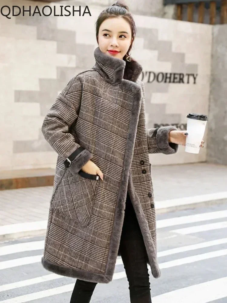2023 Autumn Winter New In Jackets for Women Korean Fashionable Long Sleeved Medium Length Fake Fur Integrated Plaid Coat Woman
2023 Autumn Winter New In Jackets for Women Korean Fashionable Long Sleeved Medium Length Fake Fur Integrated Plaid Coat Woman