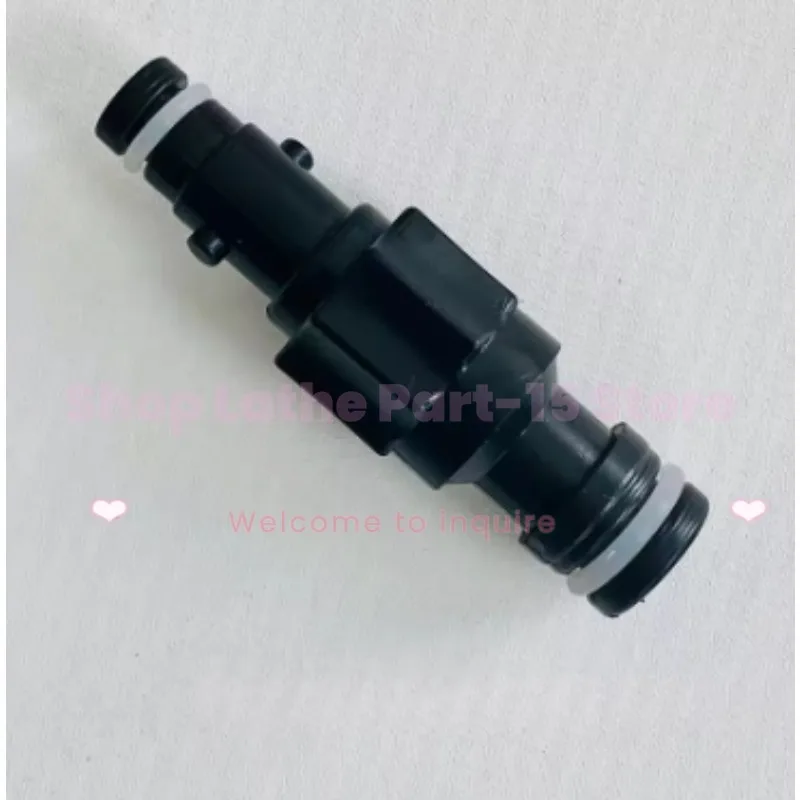 Flush Hose Fitting for Yamaha PWC WaveRunner / Sport Jet Boat Flushing Joints for Motorboats
Flush Hose Fitting for Yamaha PWC WaveRunner / Sport Jet Boat Flushing Joints for Motorboats