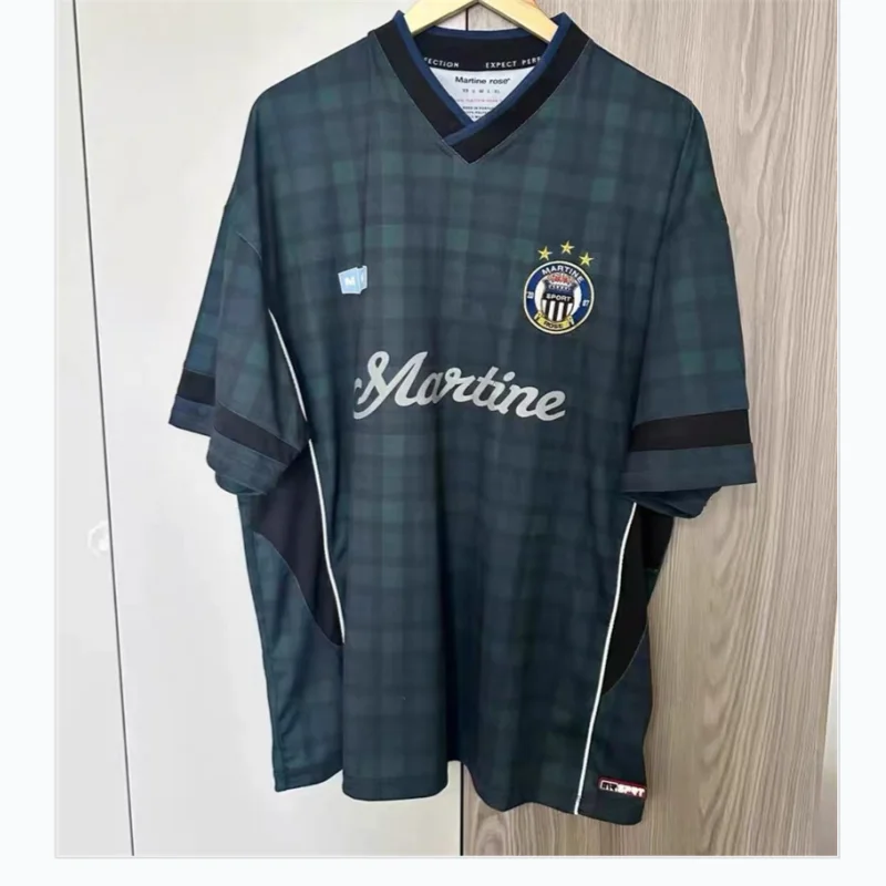 Ретро хип-хоп модная футболка в клетку Lake Green с цветными блоками Martine Roe High Street для мужчин и женщин Высококачественная футболка с v-образным вырезом Топ
Ретро хип-хоп модная футболка в клетку Lake Green с цветными блоками Martine Roe High Street для мужчин и женщин Высококачественная футболка с v-образным вырезом Топ