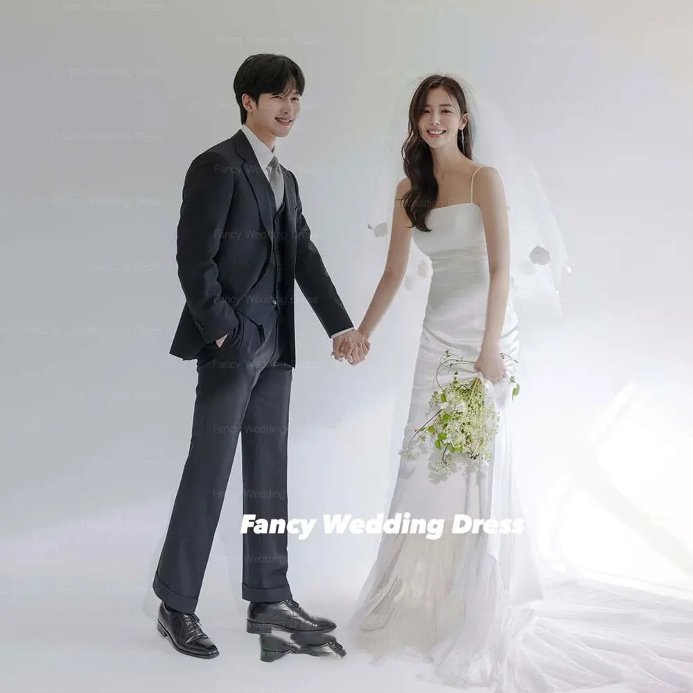 Fancy Charming Mermaid Korea Wedding Dress Soft And Elastic Satin Evening Dresses Spaghetti Straps Back Corset Customized
Fancy Charming Mermaid Korea Wedding Dress Soft And Elastic Satin Evening Dresses Spaghetti Straps Back Corset Customized