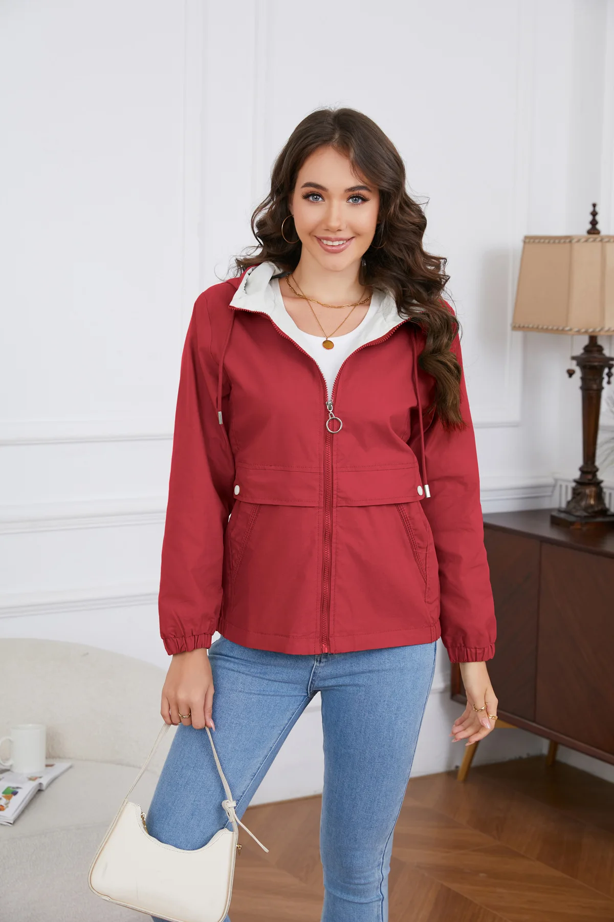 2025 Spring Hooded Solid Color Trench Coat Women's Long Sleeve Thin Jacket for Spring and Autumn Casual Wear
2025 Spring Hooded Solid Color Trench Coat Women's Long Sleeve Thin Jacket for Spring and Autumn Casual Wear