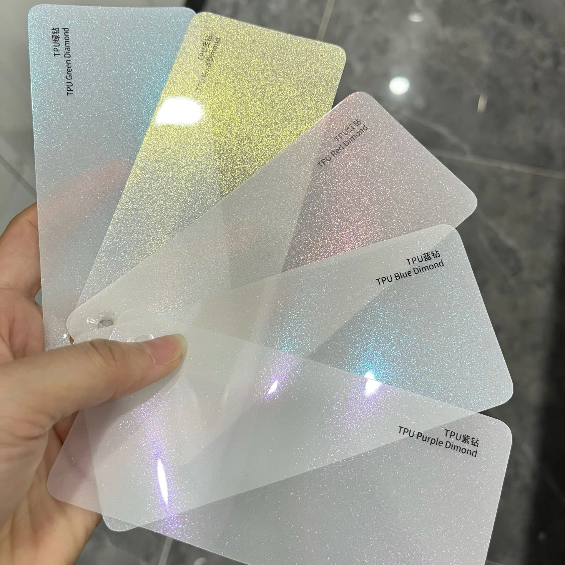 Золотая, синяя, фиолетовая, красная автомобильная пленка с защитой от ультрафиолета, защитная пленка из ТПУ, глянцевая пленка из ТПУ, сухая нанесение
Золотая, синяя, фиолетовая, красная автомобильная пленка с защитой от ультрафиолета, защитная пленка из ТПУ, глянцевая пленка из ТПУ, сухая нанесение