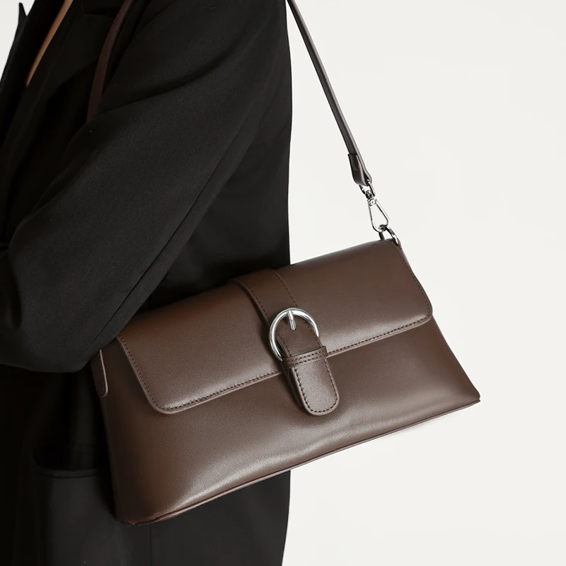 Women's Elegant Retro Flap Crossbody Bags Vintage Genuine Leather Shoulder Bag Large Capacity Daily Handbag Fashion Commute Tote
Women's Elegant Retro Flap Crossbody Bags Vintage Genuine Leather Shoulder Bag Large Capacity Daily Handbag Fashion Commute Tote