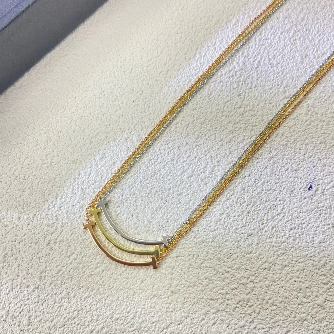 2025 Creative pop T home the same small smile bright smiling face necklace female light luxury high fashion all give girlfriend
2025 Creative pop T home the same small smile bright smiling face necklace female light luxury high fashion all give girlfriend