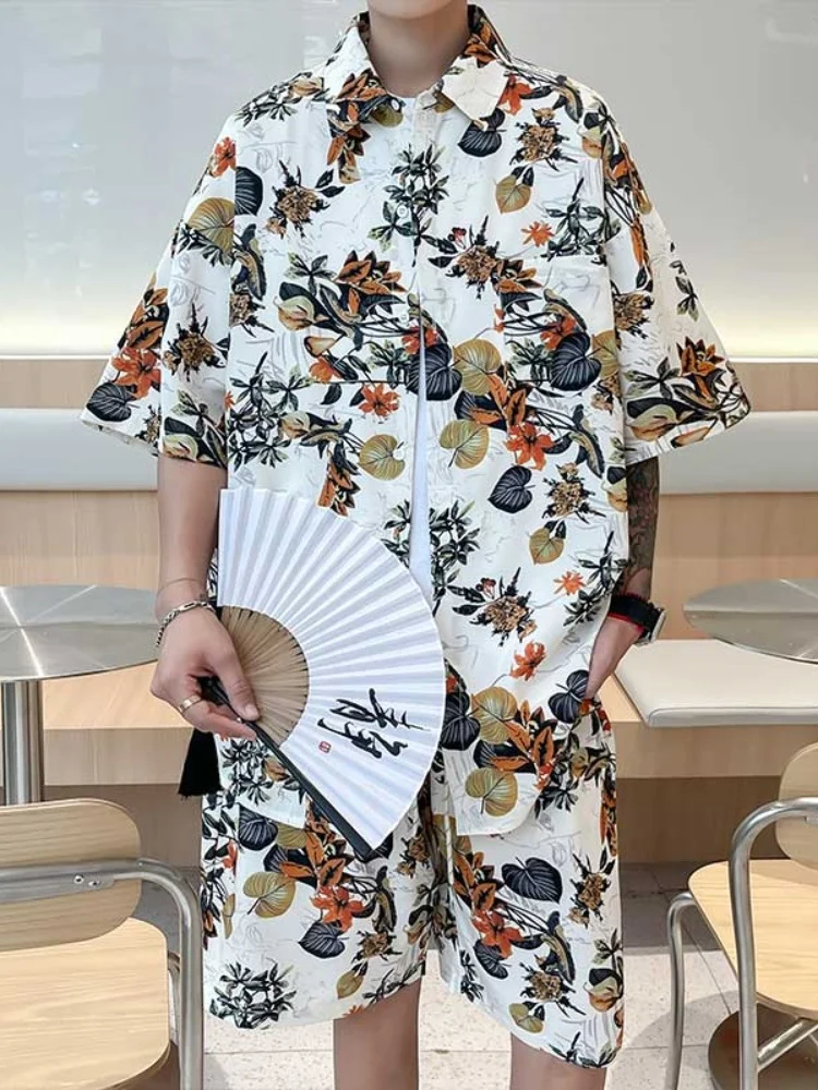 Ice Silk ort Sve irt Men's Summer Beach Vaion Hawaii Flower Casual Loose Fit Printed irt Cool Feeling Thin Fabric
Ice Silk ort Sve irt Men's Summer Beach Vaion Hawaii Flower Casual Loose Fit Printed irt Cool Feeling Thin Fabric