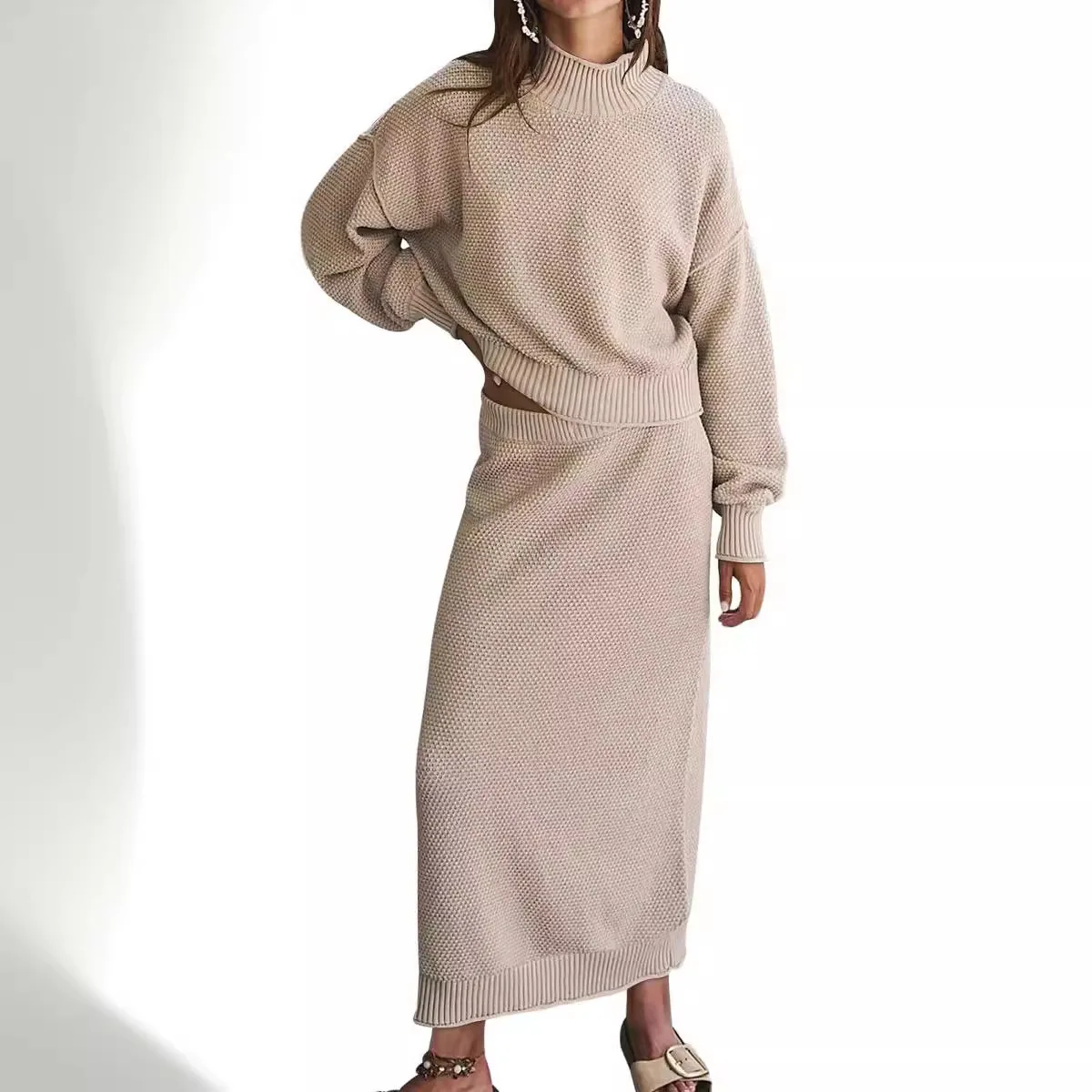 2024 Autumn/Winter New Women's Fashion Long Sleeve Small High Collar Top Pencil Skirt 2-Piece Set
2024 Autumn/Winter New Women's Fashion Long Sleeve Small High Collar Top Pencil Skirt 2-Piece Set
