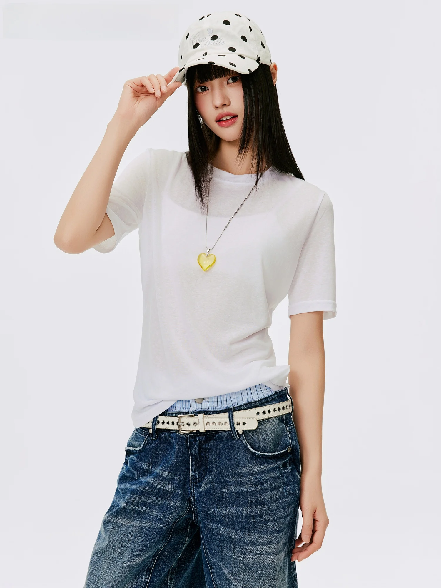 Cool Lightweight Short Sleeve T-Shirt Women's Loose Fit Summer Casual round Neck Top Breathable Comfortable Lenzing Fabric
Cool Lightweight Short Sleeve T-Shirt Women's Loose Fit Summer Casual round Neck Top Breathable Comfortable Lenzing Fabric