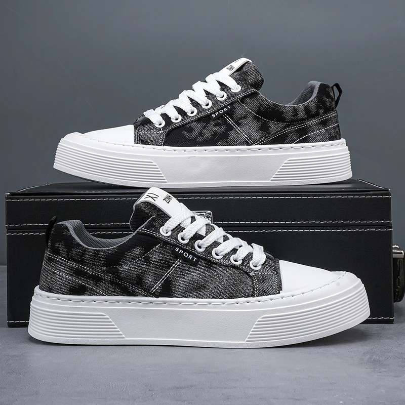 PersonalizedSpringandAutumnNewMensShoesKoreanStyleFashionableLargeSizeLowTopCasual ShoesDenim Single Shoes, Versatile Sneakers
PersonalizedSpringandAutumnNewMensShoesKoreanStyleFashionableLargeSizeLowTopCasual ShoesDenim Single Shoes, Versatile Sneakers