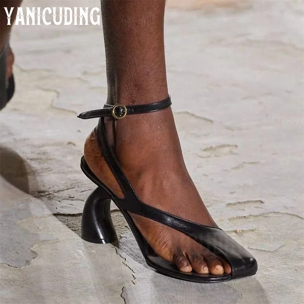 Strange Heel Sandals Ankle Strap Split Toe Summer High Heels Fashion Multicolor Customizable Comfortable Tabi Sandals for Women
Strange Heel Sandals Ankle Strap Split Toe Summer High Heels Fashion Multicolor Customizable Comfortable Tabi Sandals for Women