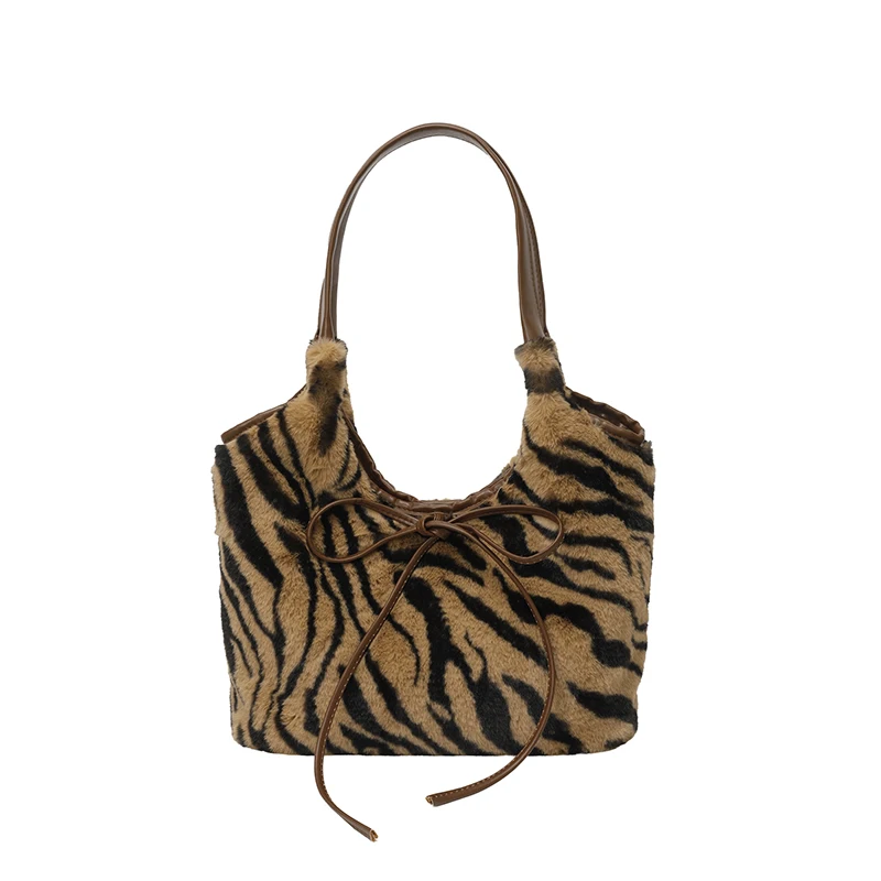 Мягкая плюшевая сумка в стиле ретро с леопардовым принтом/зебра, большая вместительная сумка-тоут с бантом, повседневная сумка на одно плечо из искусственного меха
Мягкая плюшевая сумка в стиле ретро с леопардовым принтом/зебра, большая вместительная сумка-тоут с бантом, повседневная сумка на одно плечо из искусственного меха