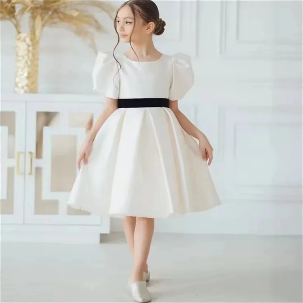Flower Girl Dresses Satin With Black Bow Ribbon Short Sleeve For Wedding Birthday Party Banquet Princess Gowns
Flower Girl Dresses Satin With Black Bow Ribbon Short Sleeve For Wedding Birthday Party Banquet Princess Gowns
