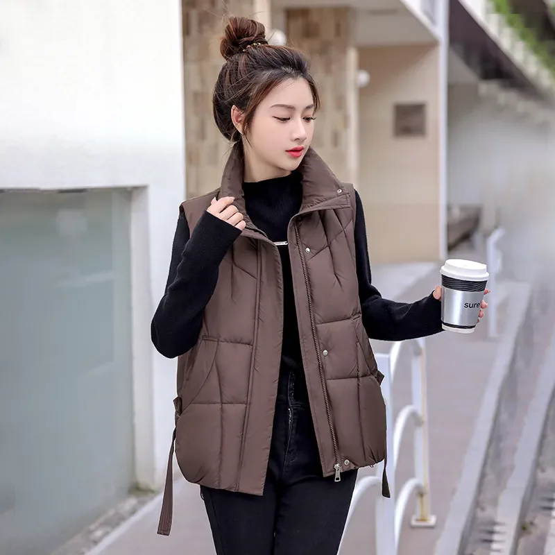 Autumn And Winter New Women Padded Vest Sleeveless Jacket Korean Fashion Stand Collar Cotton Waistcoat Female Loose Tops W1006
Autumn And Winter New Women Padded Vest Sleeveless Jacket Korean Fashion Stand Collar Cotton Waistcoat Female Loose Tops W1006