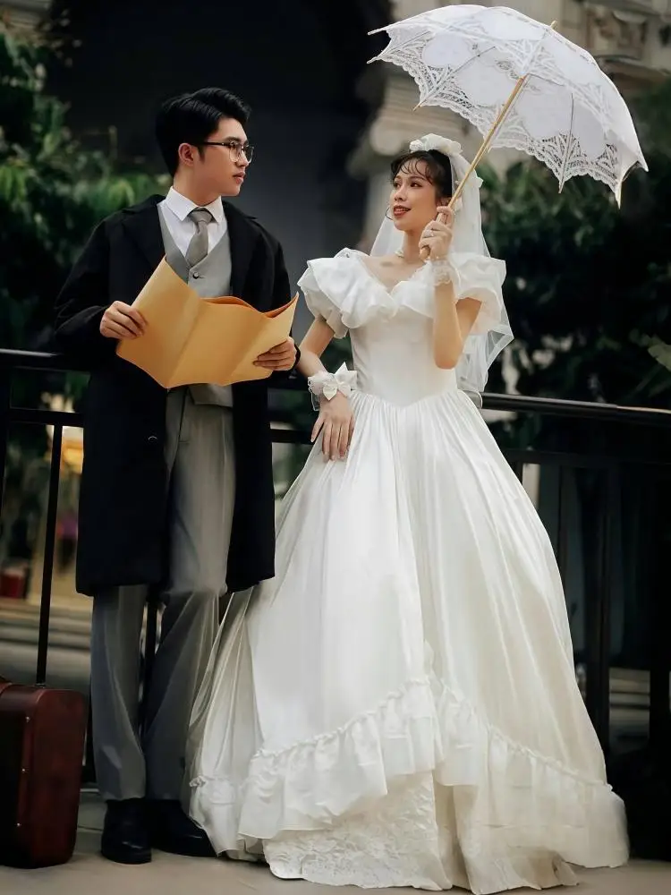 Retro Vintage Wedding Dr Satin Long Skirt Wedding Photooot Photoaphy Costume Wedding Gown Traditional Chinese Sle
Retro Vintage Wedding Dr Satin Long Skirt Wedding Photooot Photoaphy Costume Wedding Gown Traditional Chinese Sle