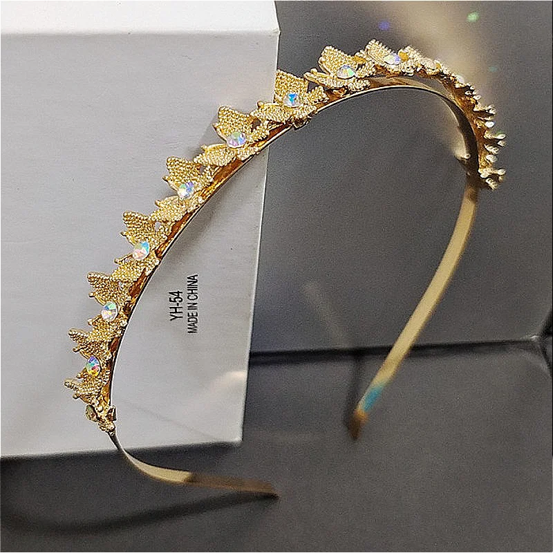 Korean Fashion Gold Color Metal Bow Hairband Thin and Simple Hair Clip Headband Bows Accessories for Women Girls Barette Cheveux
Korean Fashion Gold Color Metal Bow Hairband Thin and Simple Hair Clip Headband Bows Accessories for Women Girls Barette Cheveux