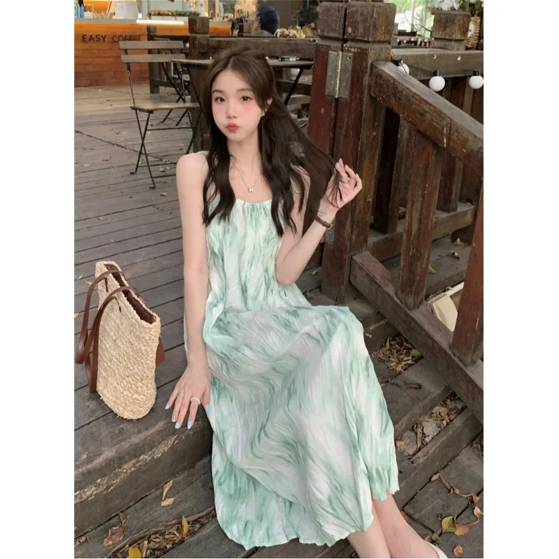 2026 New Korean Style Vacation Dress Tea Break Retro Slimming Lazy Medium Length Strapless Dress Sweet Print Loose Waist
2026 New Korean Style Vacation Dress Tea Break Retro Slimming Lazy Medium Length Strapless Dress Sweet Print Loose Waist
