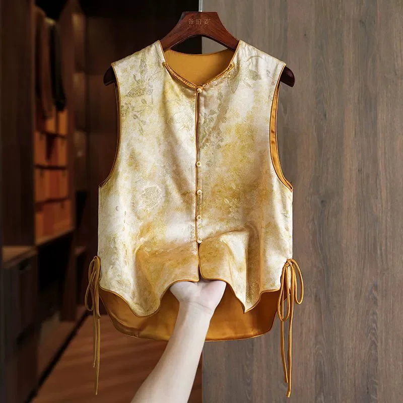 Stylish Stand Collar Vest Women's Spring Autumn New Fashionable Vest Without Sleeves Top Shoulder Vest Chinese Style
Stylish Stand Collar Vest Women's Spring Autumn New Fashionable Vest Without Sleeves Top Shoulder Vest Chinese Style