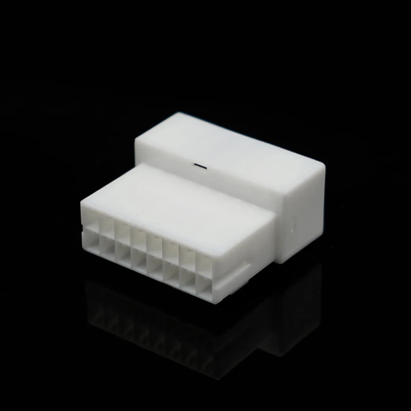 936211-1 TE type 16-hole male automotive connector 2.3 White 5mm pitch male and female connectors 
936211-1 TE type 16-hole male automotive connector 2.3 White 5mm pitch male and female connectors