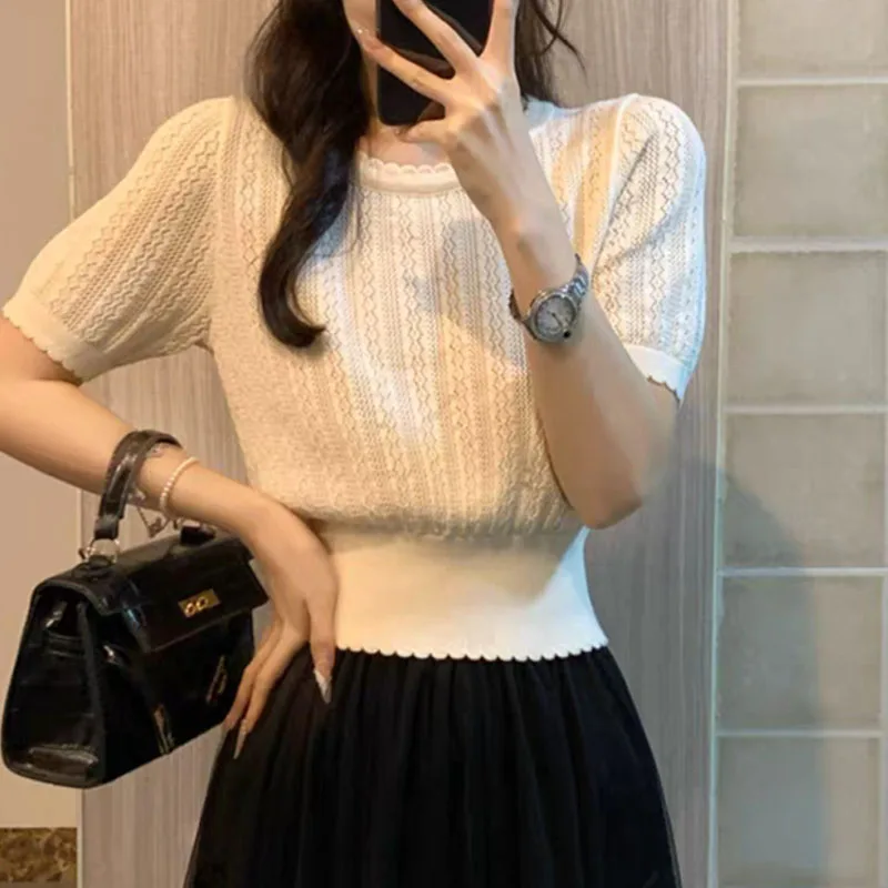 New Summer Short Sleeve Knitted Sweater Women Pullovers O-Neck Hollow Out Knit Sweater Pullover Women Tops Women Clothing Q4955
New Summer Short Sleeve Knitted Sweater Women Pullovers O-Neck Hollow Out Knit Sweater Pullover Women Tops Women Clothing Q4955