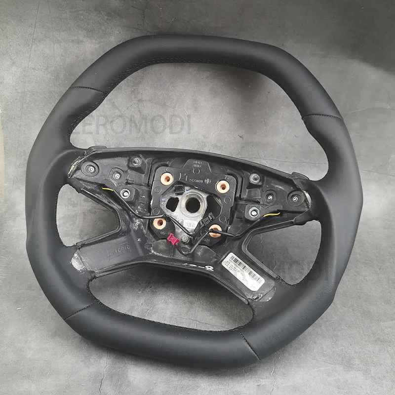 Кожаное Автомобильное рулевое колесо для Mercedes Benz M-Class R-Class R300 R350
Кожаное Автомобильное рулевое колесо для Mercedes Benz M-Class R-Class R300 R350