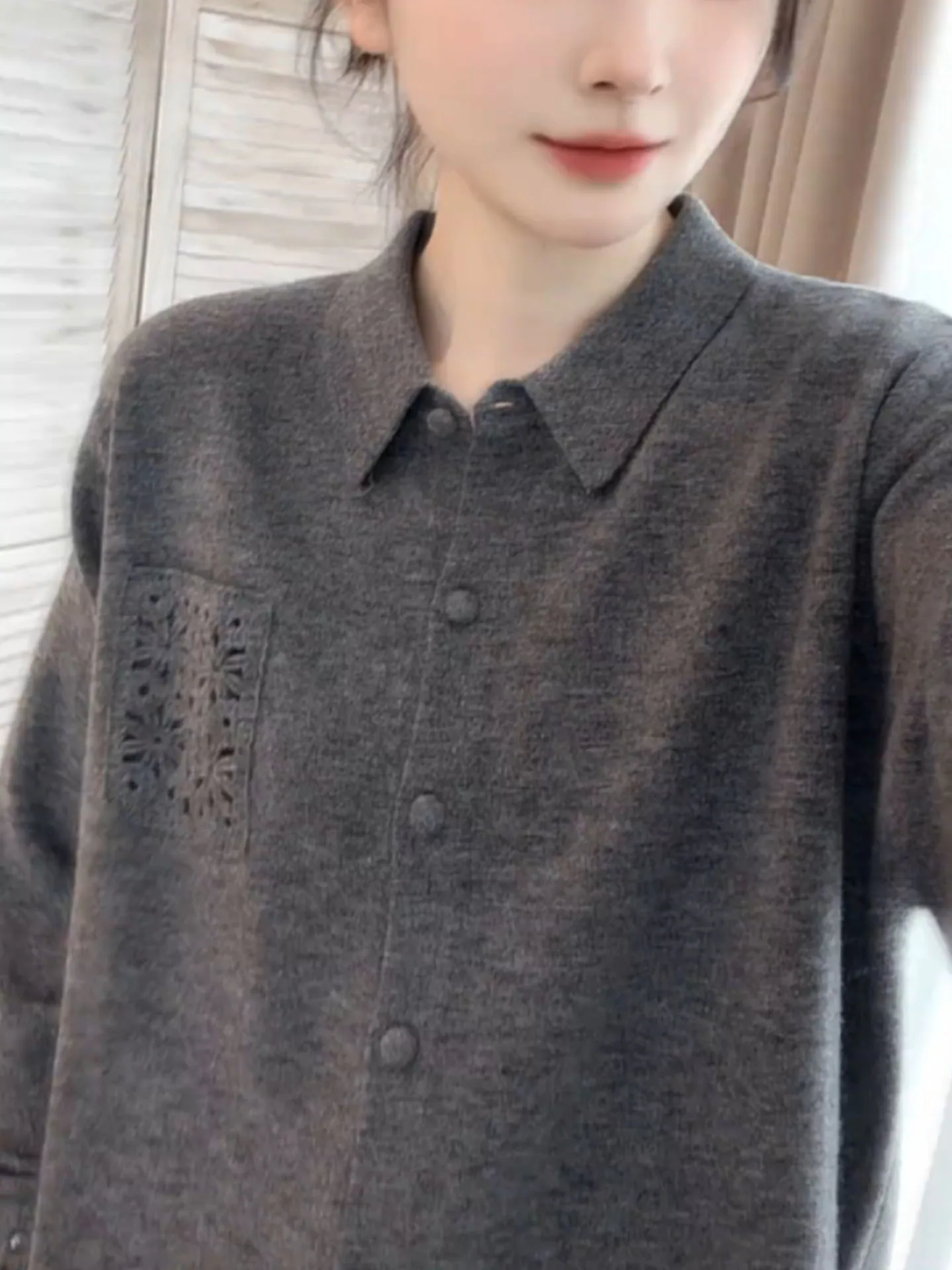 Faionable Hollow out Long Sve Ne Knitted Sweater Women's Unique Design Winter 2026 Korean Sle Commute Clothes
Faionable Hollow out Long Sve Ne Knitted Sweater Women's Unique Design Winter 2026 Korean Sle Commute Clothes