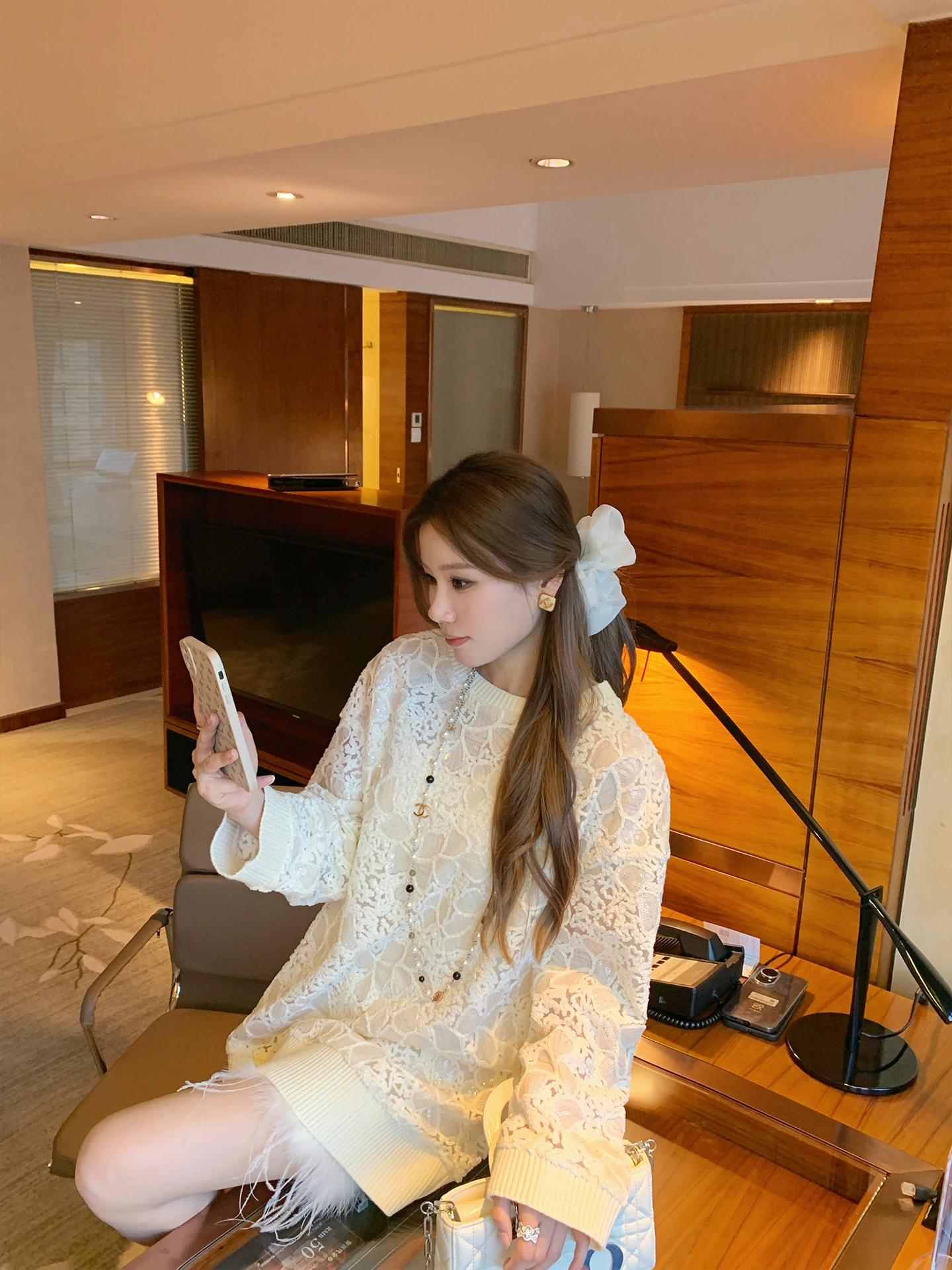 Новое платье Benxe Fairy Soft Ele Lace Dr French Sle с круглым вырезом, длинными рукавами, средней длины, свободного кроя, из дышащего полиэстера.
Новое платье Benxe Fairy Soft Ele Lace Dr French Sle с круглым вырезом, длинными рукавами, средней длины, свободного кроя, из дышащего полиэстера.