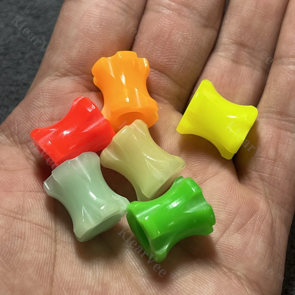 Luminous Resin Umbrella Rope Knife Pendant EDC Knife Bead Hanging Rope Pendant Keychain DIY Backpack Accessory
Luminous Resin Umbrella Rope Knife Pendant EDC Knife Bead Hanging Rope Pendant Keychain DIY Backpack Accessory