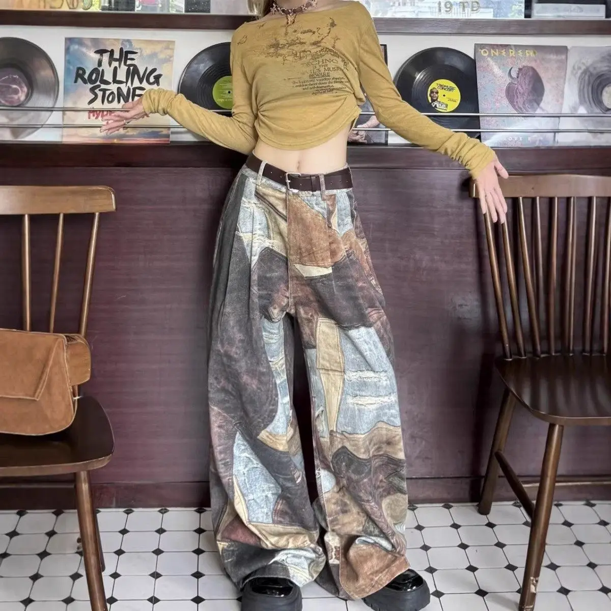 Nordic Vintage Print Wide Leg Low Waist Distressed Denim Pants Floor Length Trousers Women's Fashion Straight Cut Jeans
Nordic Vintage Print Wide Leg Low Waist Distressed Denim Pants Floor Length Trousers Women's Fashion Straight Cut Jeans