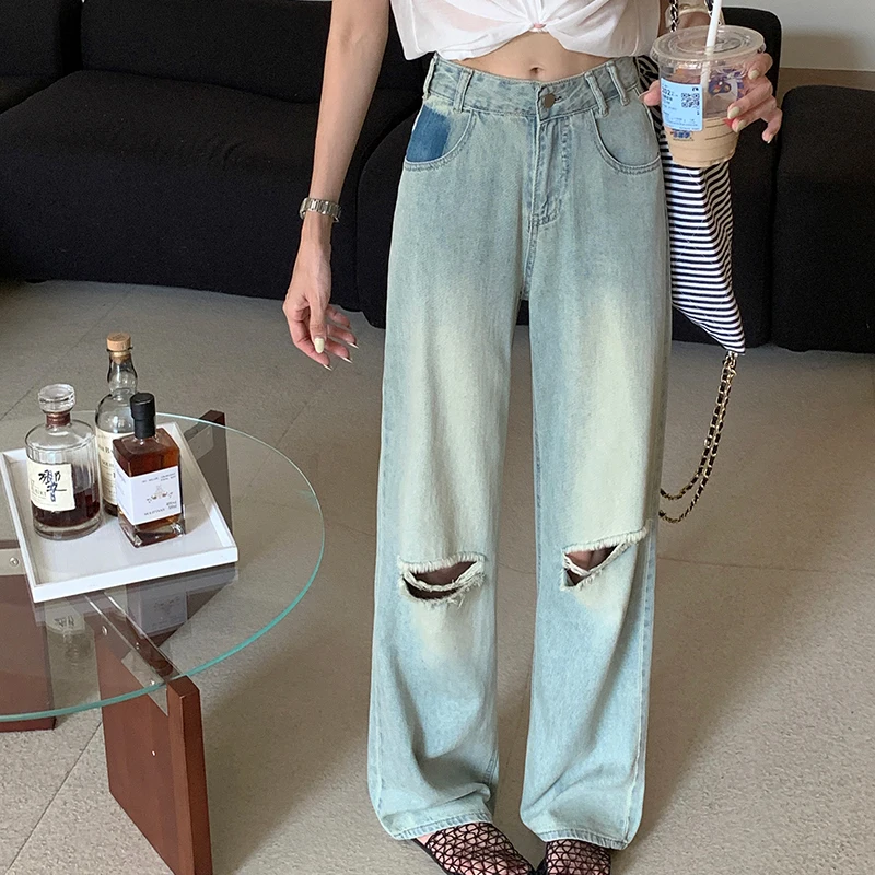 Ladies' Daily Floor Mopping Jeans Popular in Spring And Summer Casual Style Distressed Decoration Loose Fitting Women's Jeans
Ladies' Daily Floor Mopping Jeans Popular in Spring And Summer Casual Style Distressed Decoration Loose Fitting Women's Jeans