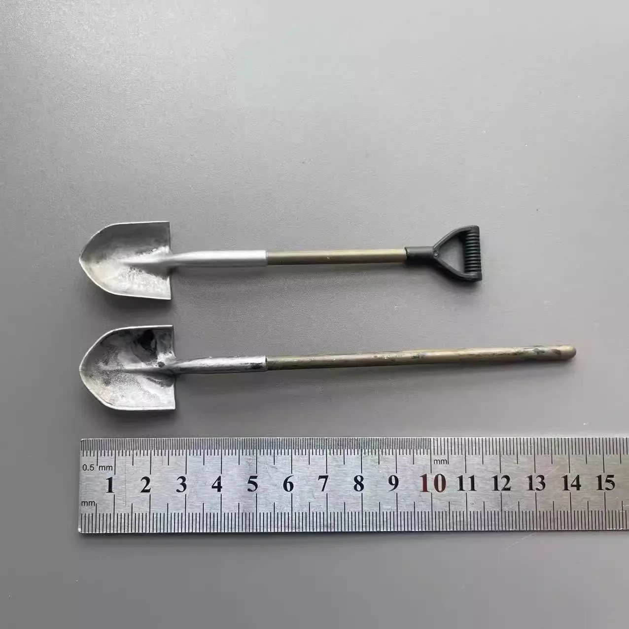 1/6 Scale Soldier Scene Accessories Small Iron Shovel Plastic Static Model Toy Fit 12'' Action Figure Body In Stock
1/6 Scale Soldier Scene Accessories Small Iron Shovel Plastic Static Model Toy Fit 12'' Action Figure Body In Stock
