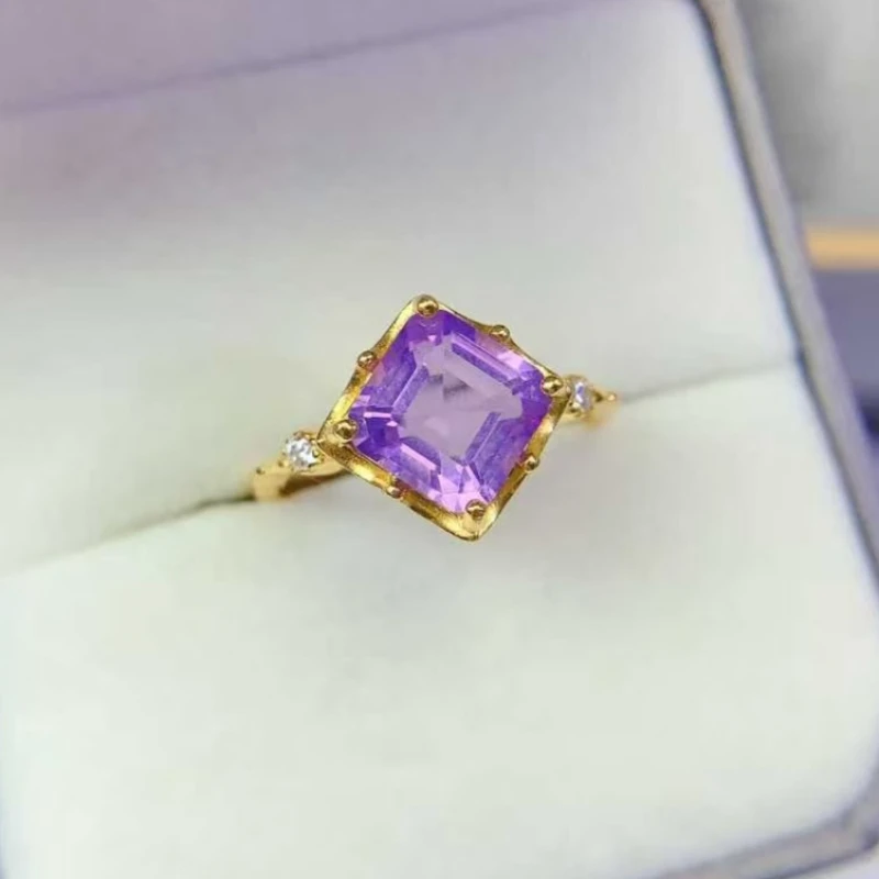 Certified Natural Amethyst Ring 8mm 2ct Real Amethyst Silver Ring for Daily Wear 925 Silver Crystal Jewelry with Gold Plating
Certified Natural Amethyst Ring 8mm 2ct Real Amethyst Silver Ring for Daily Wear 925 Silver Crystal Jewelry with Gold Plating