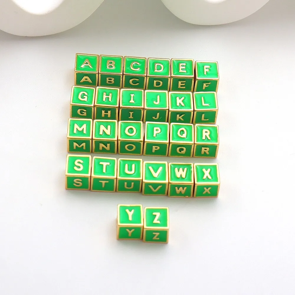 Браслет-ожерелье DIY с бусинами, трансграничный бестселлер, медное покрытие 8K золотом, квадратный кулон с 26 буквами алфавита и эмалью
Браслет-ожерелье DIY с бусинами, трансграничный бестселлер, медное покрытие 8K золотом, квадратный кулон с 26 буквами алфавита и эмалью