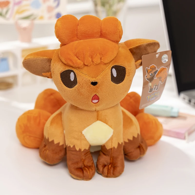 21 см оригинальные мягкие плюшевые игрушки Pokemon Vulpix, плюшевые мягкие животные Kawaii Peluche, аниме-куклы, подарок на день рождения для детей
21 см оригинальные мягкие плюшевые игрушки Pokemon Vulpix, плюшевые мягкие животные Kawaii Peluche, аниме-куклы, подарок на день рождения для детей